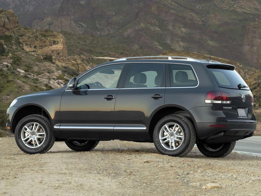  Volkswagen Touareg V8 2007 года  (US) (фото 10 из 29)
